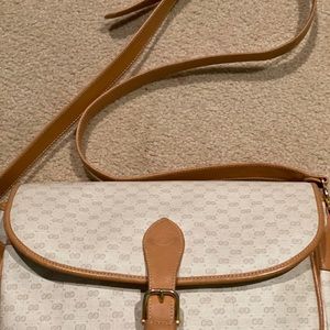 Gucci shoulder handbag